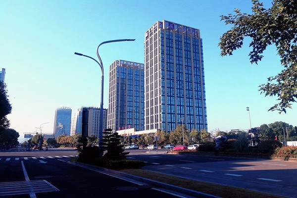 樓宇智能化專業(yè)化、系統(tǒng)化、節(jié)能化特點！